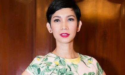 Xuân Lan rạng rỡ dự tọa đàm của Hoa hậu Hoàn vũ