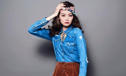 Hoàng Oanh diện đồ chất lừ, khoe dáng đẹp 'mướt mắt' 