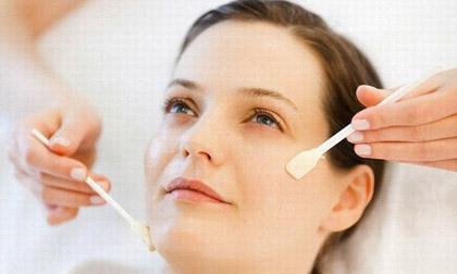 Các 'dấu hiệu lạ' trên gương mặt nói gì về sức khỏe của bạn