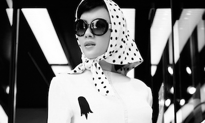 Lý Nhã Kỳ như bước ra từ màn ảnh thập niên 60