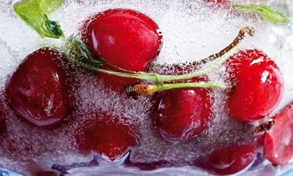Nguy hại chết người khi rã đông thức ăn chưa đúng