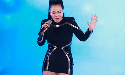 Thu Minh trình diễn bốc lửa sau 3 tháng sinh con