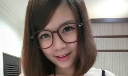 Bà mẹ 3 con trẻ trung xinh đẹp như gái 18 gây chú ý