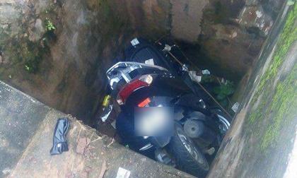 Đau xót thanh niên đi xe máy đâm thẳng xuống cống tử vong