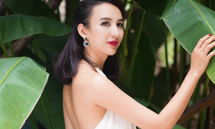Hoa hậu Ngọc Diễm khoe vẻ đẹp đương thì xuân sắc