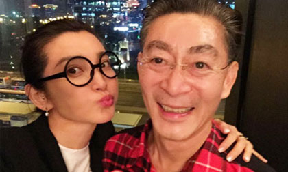 Lục Tiểu Linh Đồng ngượng ngùng vì hành động thân mật của Lý Băng Băng