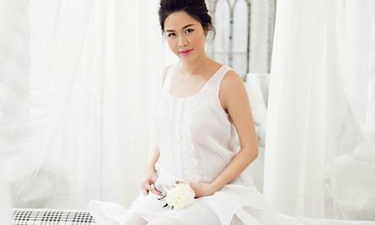 Vợ Đăng Khôi khoe bụng bầu con trai sắp chào đời