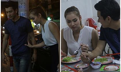‘Bắt gặp’ Vương Thu Phương hẹn hò trai Thái
