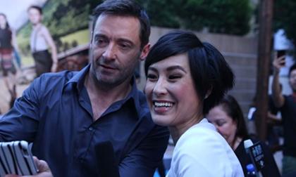 Kathy Uyên tươi tắn bên tài tử Hugh Jackman tại Hồng Kông