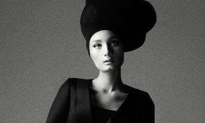 Lê Thúy với 'chiến dịch' Love của Đỗ Mạnh Cường 