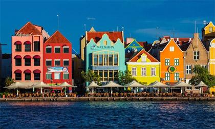 Những thành phố rực rỡ như tranh vẽ