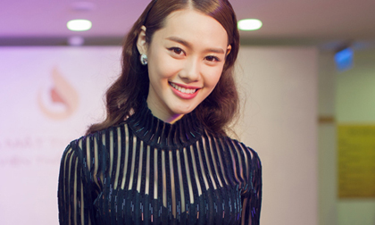 Linh Chi 'đốt ánh nhìn' với style xuyên thấu lộ nội y