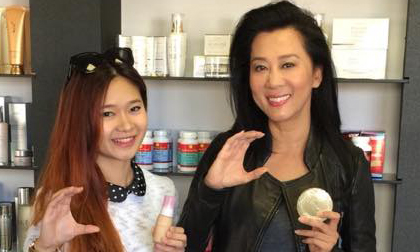 MC Kỳ Duyên cùng đại lý mỹ phẩm Canmake bùng nổ tại châu Âu