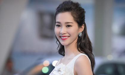 Đặng Thu Thảo khoe nét đẹp tinh khôi trong trẻo