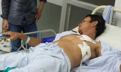 Bị đâm thủng phổi vì... nhặt được 20 nghìn đồng