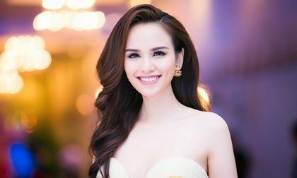 Hoa hậu Diễm Hương rạng rỡ đi sự kiện trước ngày lên xe hoa