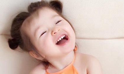 Cadie mặc áo yếm hóa thân thành 'Thị Nở nhí' cực yêu