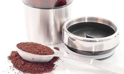 Lý do mà bạn không nên 'thẳng tay' vứt bỏ bã cafe