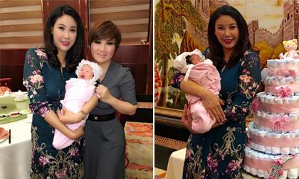 Hoa hậu Hà Kiều Anh tổ chức tiệc đầy tháng hoành tráng cho con gái