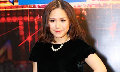 Ca sĩ Thùy Chi ‘khác lạ’ với nhan sắc ngày càng xinh đẹp