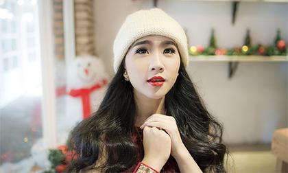 Hoa khôi Cao An An xinh đẹp như thiên thần đón Giáng sinh