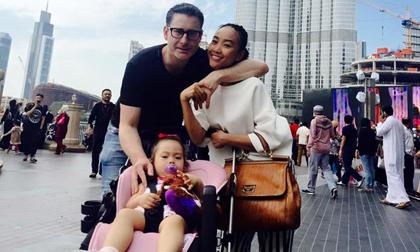 Gia đình Đoan Trang tung tăng đi du lịch ở Dubai