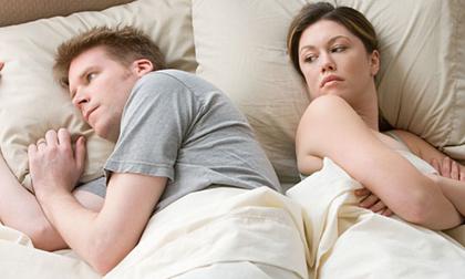 Tuần trăng mật không như ý của người đàn ông dạn dày chuyện 'chăn gối' 
