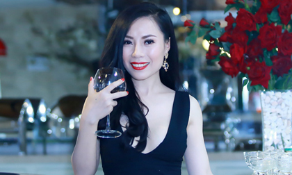 Ca sĩ Linh Linh trở thành doanh nhân sau 1 năm vắng bóng