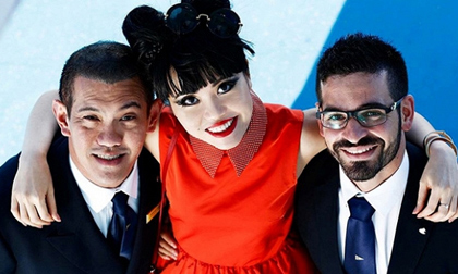 Các ảnh Facebook cực cute ở Paris của Jessica Minh Anh