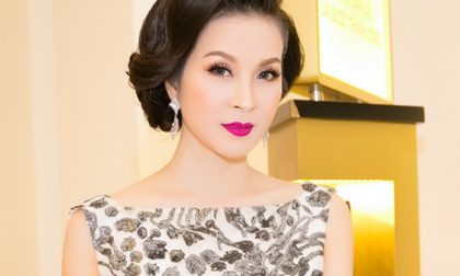 MC Thanh Mai mê hoặc, hút hồn trong bộ đầm ôm bó sát