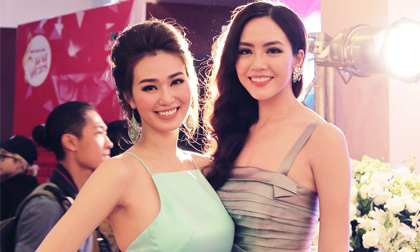 Phạm Ngọc Quý lộng lẫy trên thảm đỏ bài hát việt