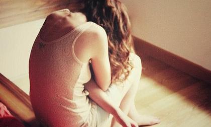 'Tan cửa nát nhà' khi chồng trúng số