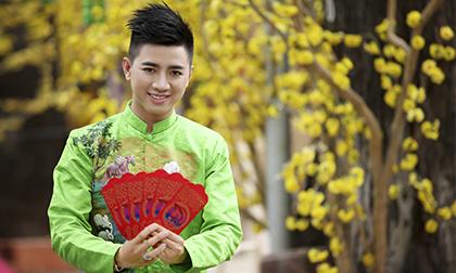 Huỳnh Nhựt - Hotboy miền Tây rạng rỡ đón xuân sớm