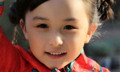 Cư dân mạng phát sốt với vẻ đáng yêu của sao nhí Lưu Sở Điềm