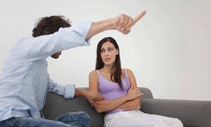 Nàng dâu vụng về bị đuổi ra khỏi nhà chồng vào dịp Tết