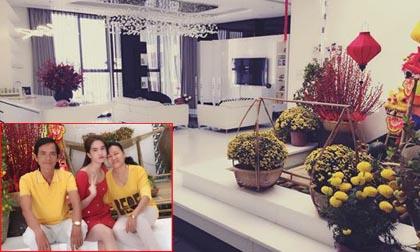 Ngọc Trinh đón Tết cùng bố và mẹ kế trong căn nhà triệu đô