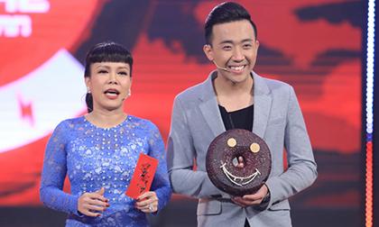 Việt Hương bất ngờ hé lộ Trấn Thành đang cô đơn