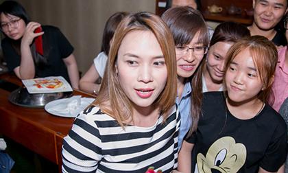 Mỹ Tâm khuyên fan nên sống thật với bản thân