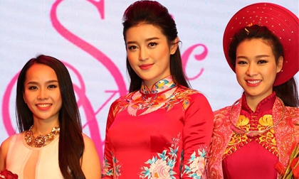 Huyền My biểu diễn áo dài tại Asia Park