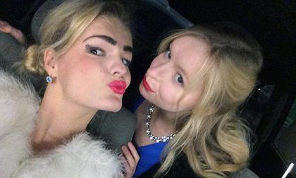 Người mẫu Nga bị chị gái khoét mắt cắt tai đến chết