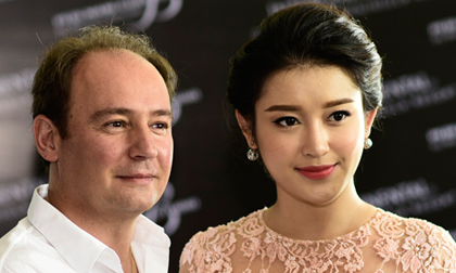 Làm đẹp với bậc thầy nghệ thuật làm móng tại khu nghỉ dưỡng sang trọng nhất thế giới