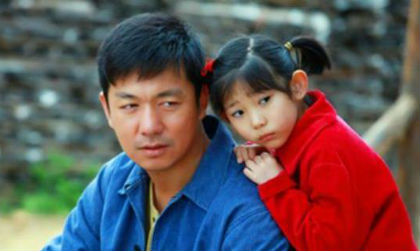 Lời đề nghị của cha nuôi... khiến tôi sững sờ!