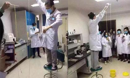 Phát hiện sán dây dài 5m trong bụng bệnh nhân