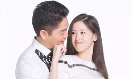 Hot girl trà sữa đã sinh con gái đầu lòng cho chồng đại gia