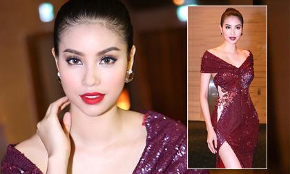 Phạm Hương diện váy xẻ cao khoe chân dài miên man