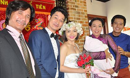 Huy Khánh bí mật tổ chức ‘đám cưới’