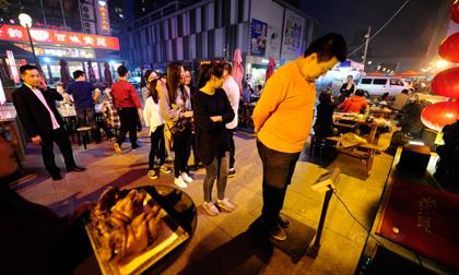  Nhà hàng cho khách ăn miễn phí nếu nặng trên 130kg