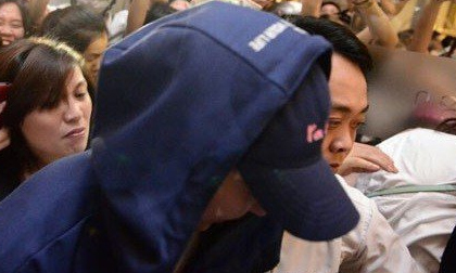 Fan Việt bị bêu xấu vì hành động giật tóc kéo áo, giật tóc ca sĩ Xiumin