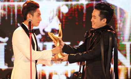 Sơn Tùng M-TP đoạt giải Cống hiến - Ca sĩ của năm
