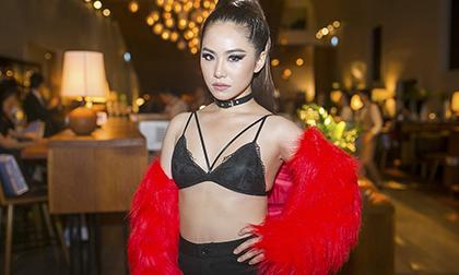 Lương Bích Hữu ăn mặc táo bạo đi xem thời trang